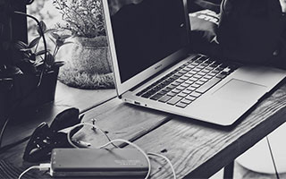 韩国偶像学霸视频揭秘，打破颜值印象展现真才实学