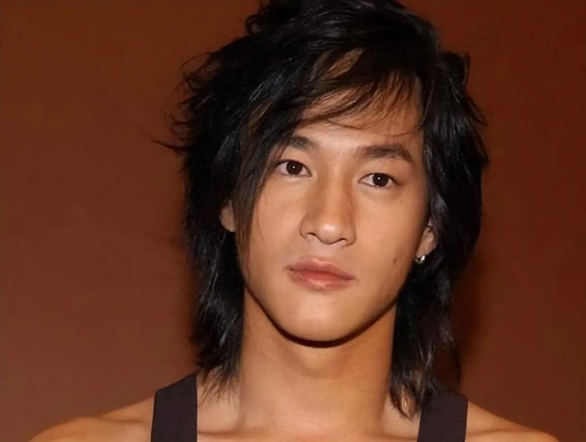 身材好的女明星_娱乐圈长得很像的明星_长得丑身材好明星