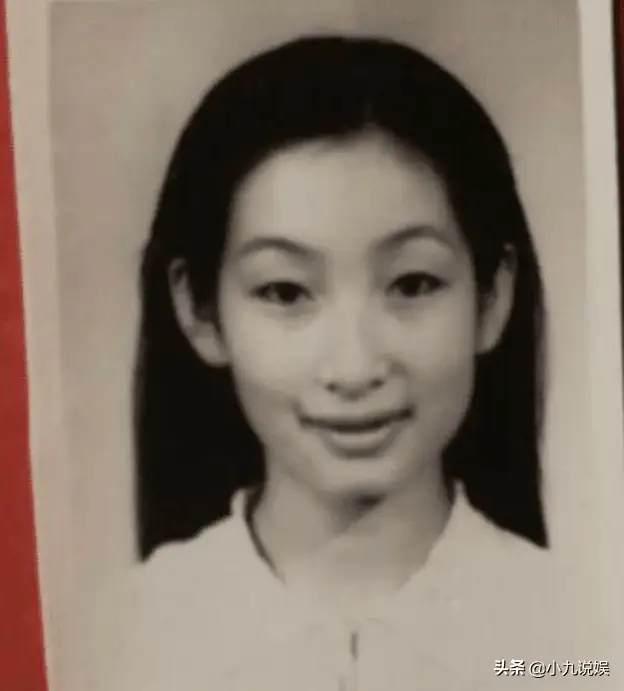 冻龄女神章子怡证件照_娱乐圈女星素颜美_女明星的照片 国内的.