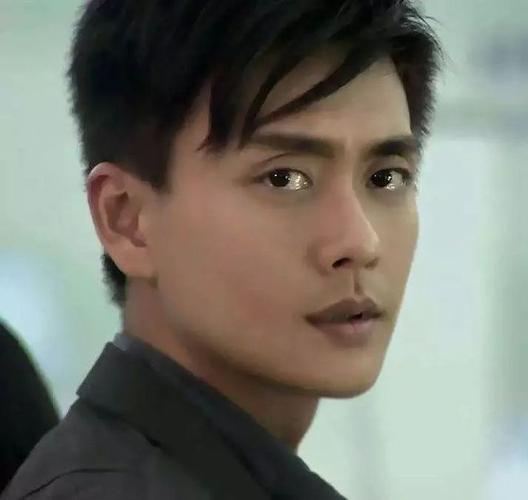 那些年，我们不知道的娱乐圈“吸金”与“吞泪”